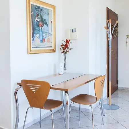 Penthouse With Fabulous Views Zografou *